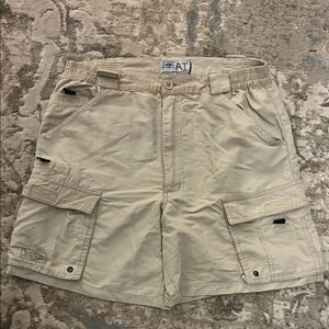 AFTCO Men's Beige Cargo Shorts